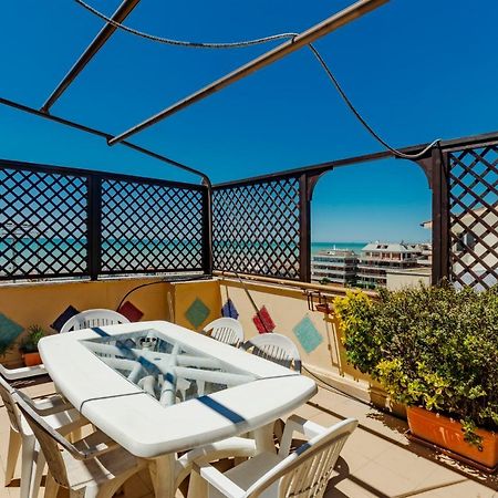 Appartamento Polo Natatorio Lido di Ostia Eksteriør billede